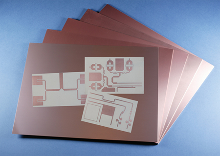 圖3：RO3003?電路層壓板具備交通工具高性能毫米波雷達(dá)PCB接收天線所不可少的特別的性質(zhì)。