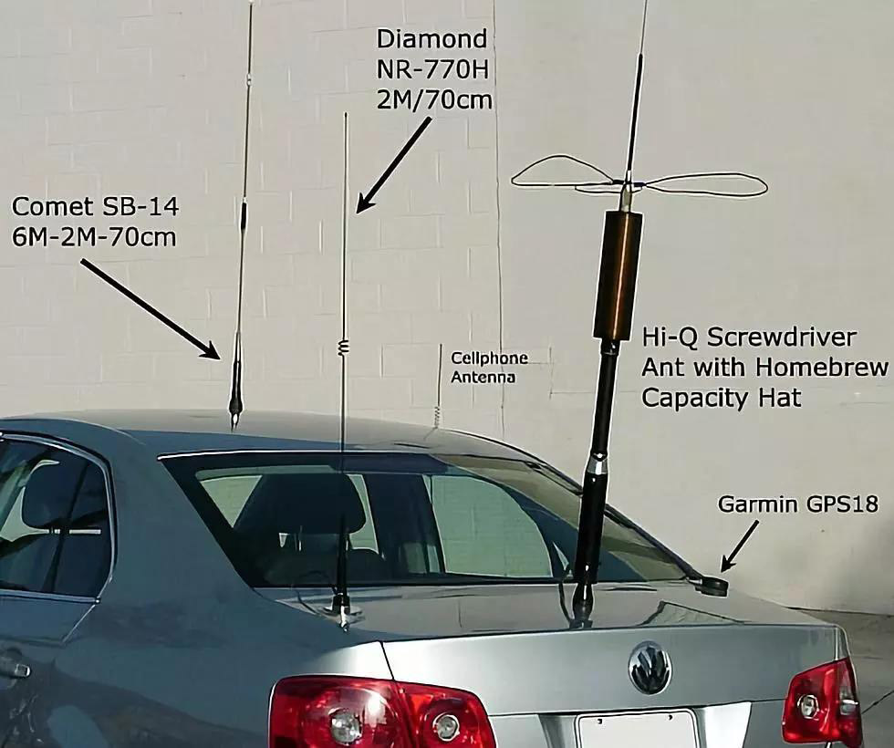 智能汽車上的陣列天線越來越多，例如各種蜂窩頻帶、Wi-Fi、甚至5G及其MIMO要求，V2V（車輛到車輛），雷達（77GHz等）等。